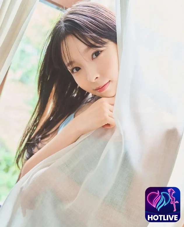 Mika Ichinose-HotLive