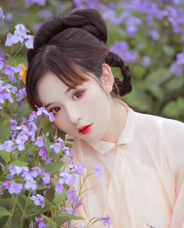 Nai Wen Wen-HotLive