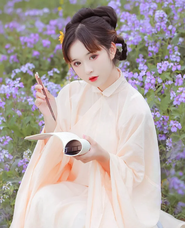 Nai Wen Wen-HotLive
