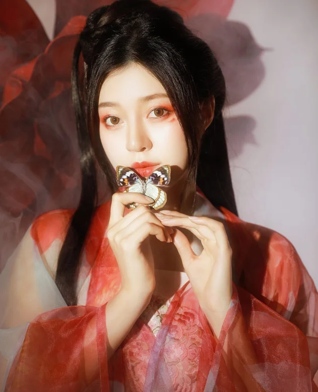 Xiao Lou-HotLive